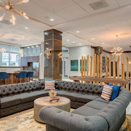 هيوستن Modern Galleria Apt-Freeparking-Pool-Fast Wifi-Med Ctr المظهر الخارجي الصورة