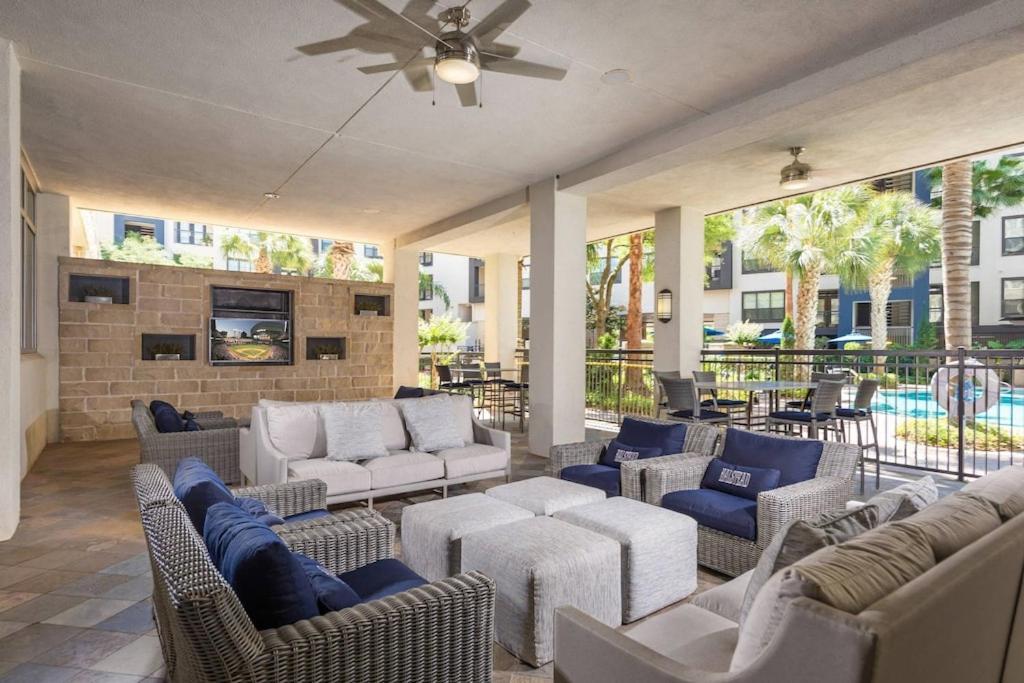 هيوستن Modern Galleria Apt-Freeparking-Pool-Fast Wifi-Med Ctr المظهر الخارجي الصورة