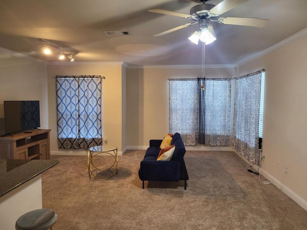 هيوستن Modern Galleria Apt-Freeparking-Pool-Fast Wifi-Med Ctr المظهر الخارجي الصورة
